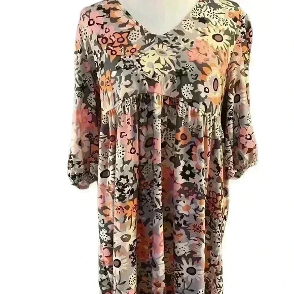 EXCLUSIVE ❤️Floral Empire Waist Dress Size Large​ - Picture 1 of 7
